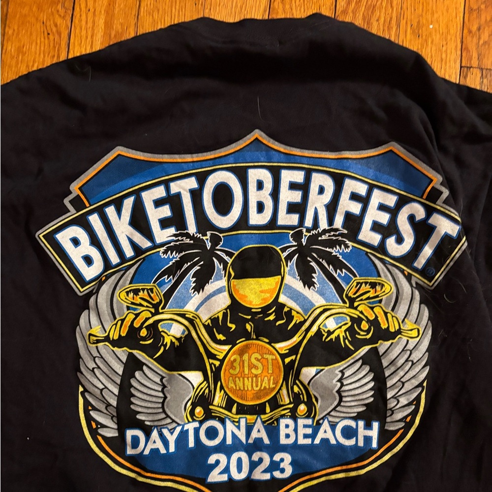Biketoberfest Daytona Beach FL 2023 T shirt - size unknown Small/Medium